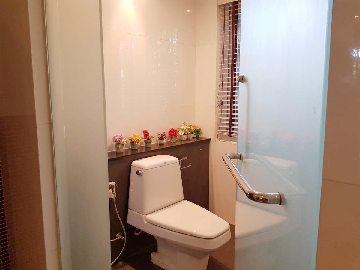 Prompimarn Villa Toscana Bangkok Esterno foto